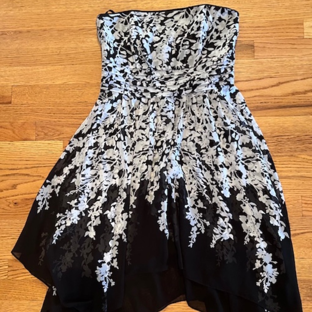 WHBM Strapless dress